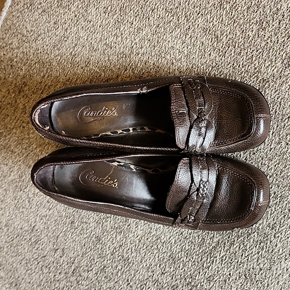 Womans Thick Heel Brown Shoes